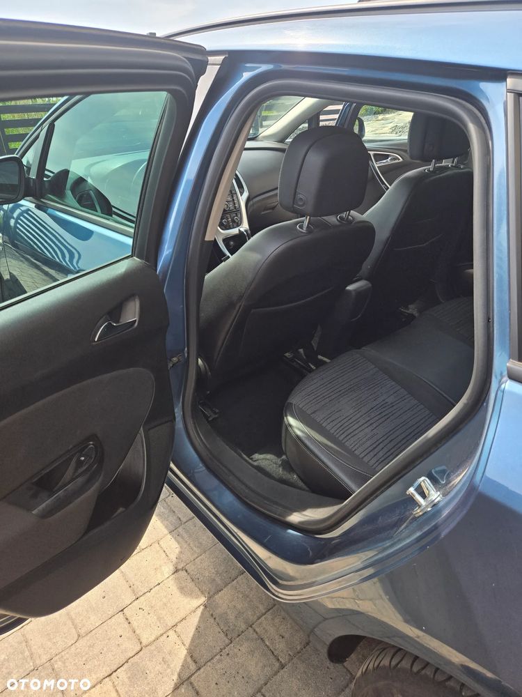 Opel Astra 1.6 Sport - 14