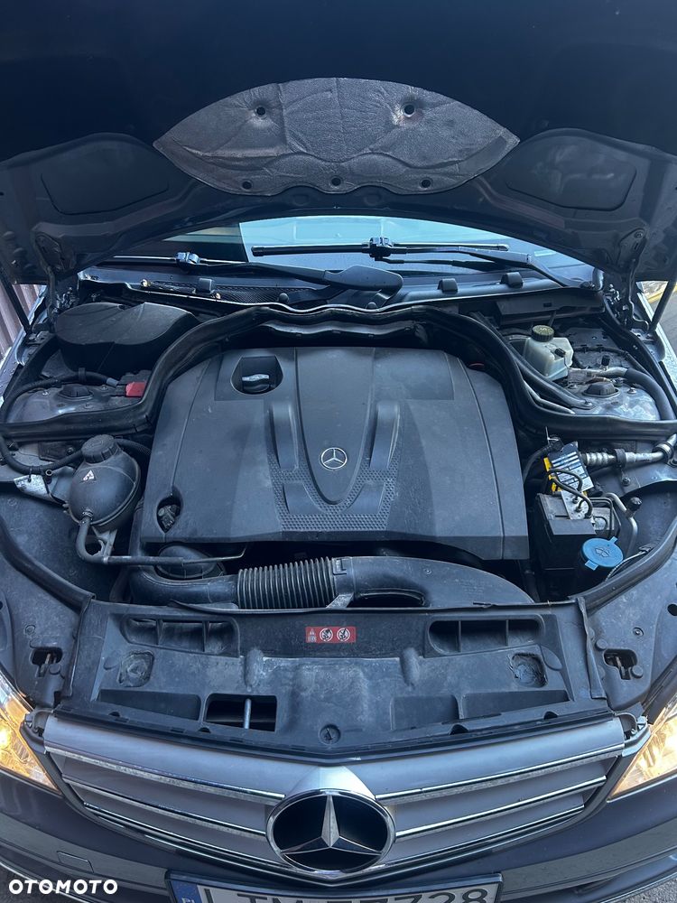 Mercedes-Benz Klasa C 200 CDI DPF BlueEFFICIENCY - 9