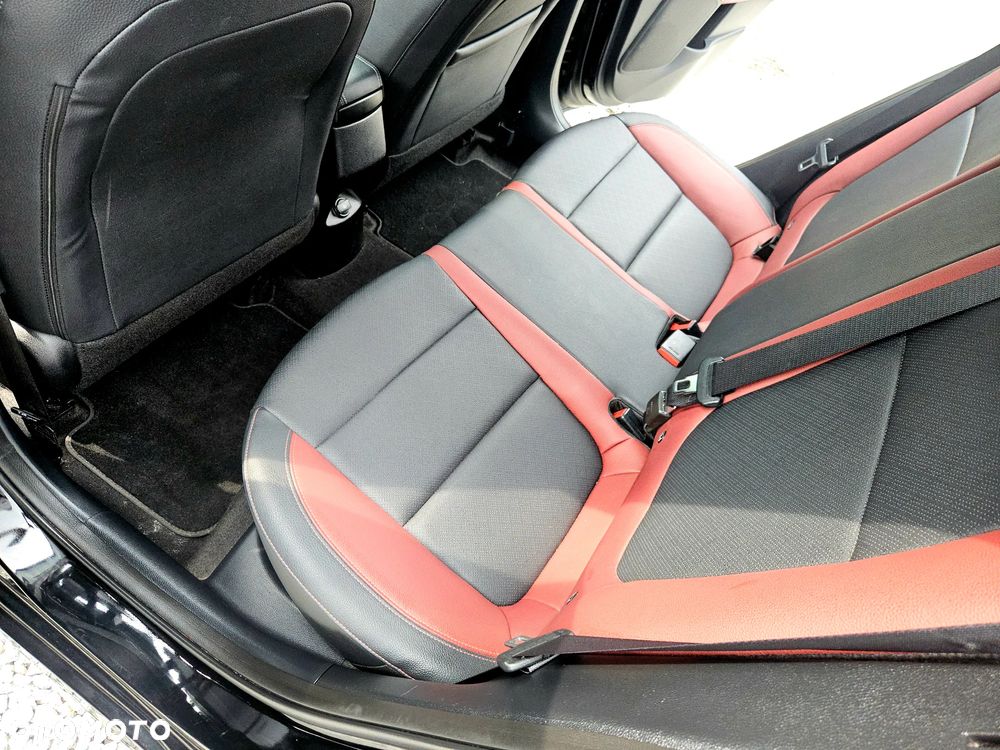 Kia Rio 1.0 T-GDI 120 Platinum Edition - 28
