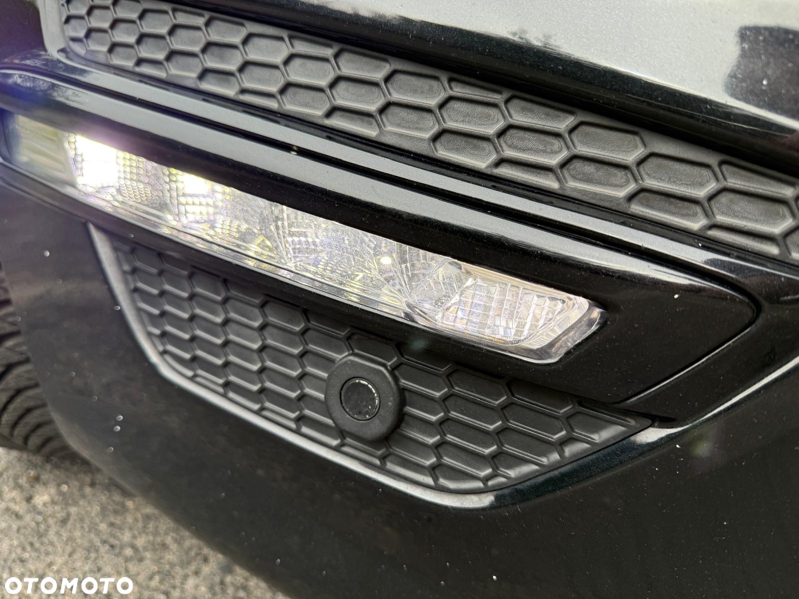 Ford S-Max 2.0 TDCi Titanium - 18