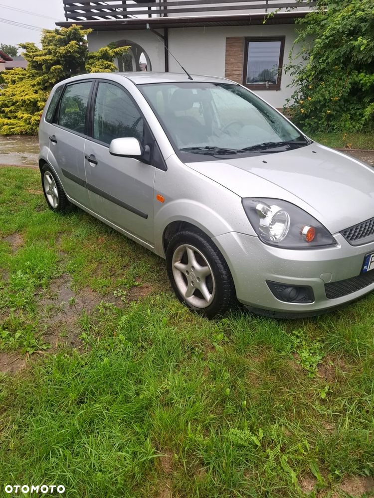 Ford Fiesta - 3