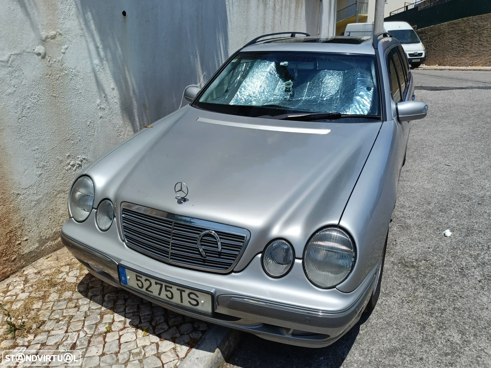 Mercedes-Benz E 270 - 2