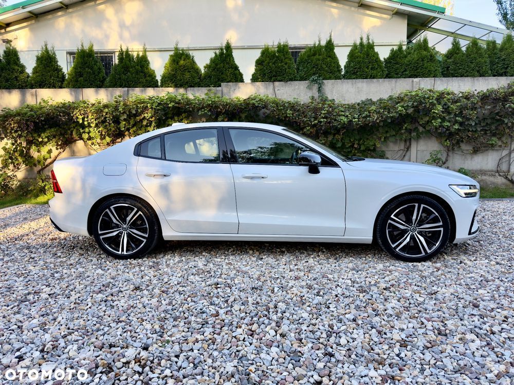 Volvo S60 T8 Recharge AWD Geartronic RDesign - 8