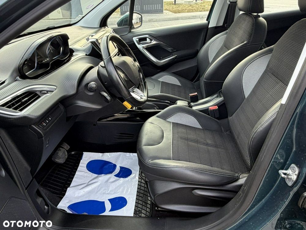 Peugeot 2008 PureTech 110 Stop&Start EAT6 Allure - 19