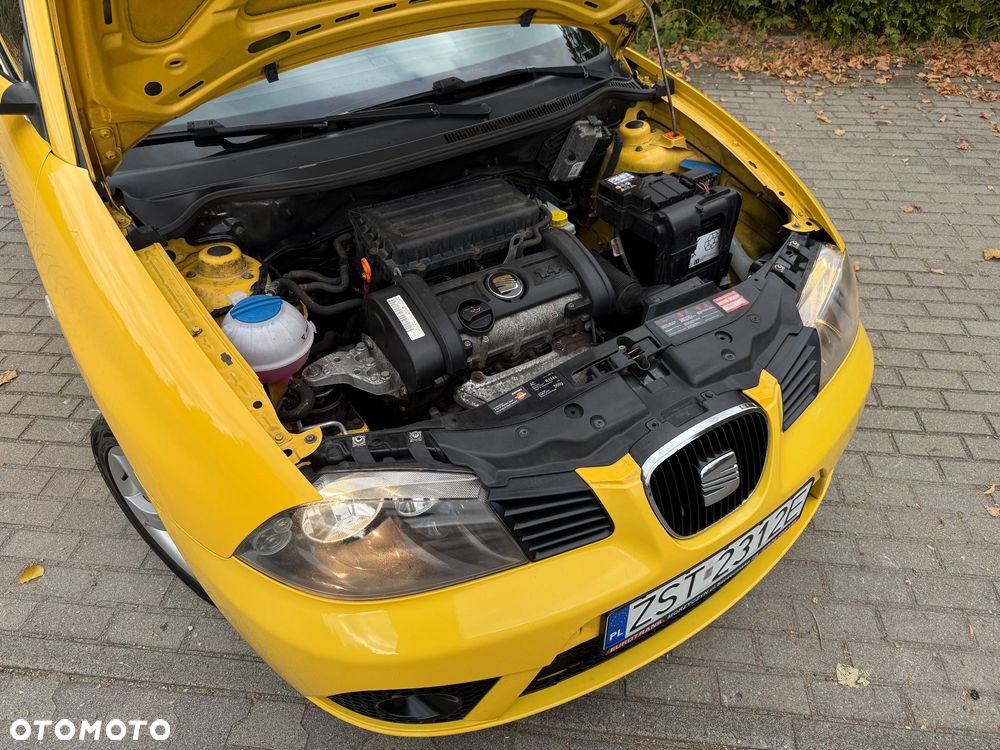 Seat Ibiza SC 1.4 16V Sport - 19