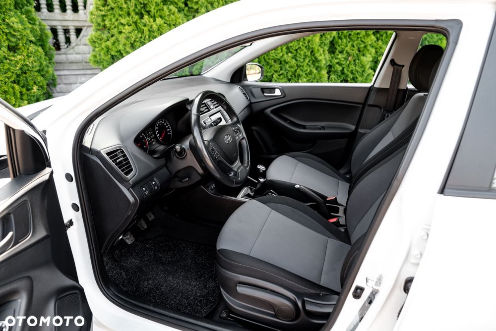 Hyundai i20 1.2 Classic Plus - 18