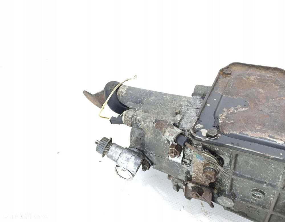 SKRZYNIA BIEGÓW MANUALNA FIAT 126 650 - 5