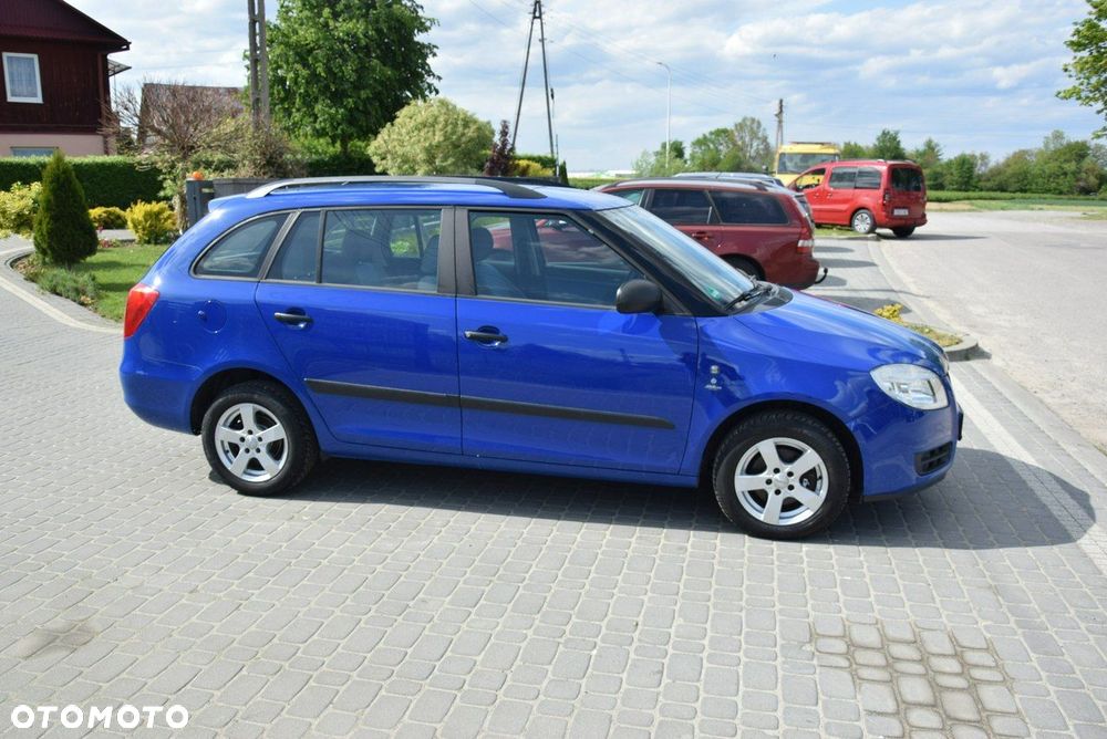 Skoda Fabia 1.4 16V Comfort - 11