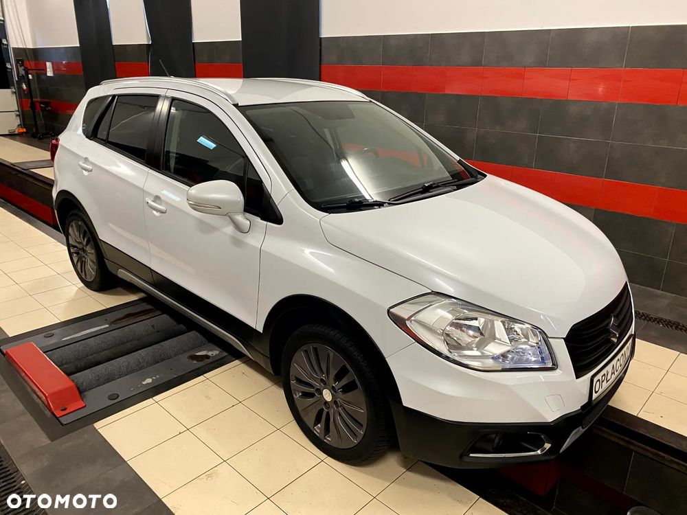 Suzuki SX4 S-Cross 1.6 VVT CVT 4x2 Comfort - 5