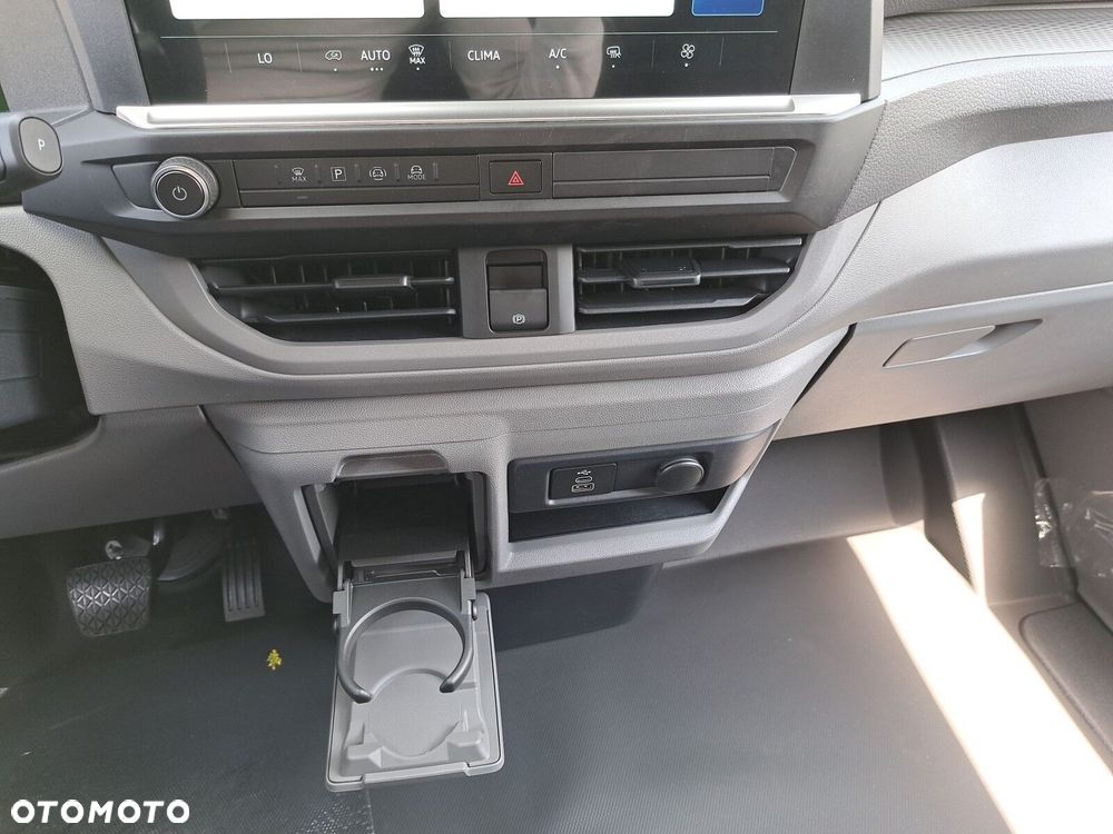 Volkswagen Transporter Furgon, 2,0 l TDI 170 KM / 8-bieg.automatyczna r. o: 3500 mm - 22
