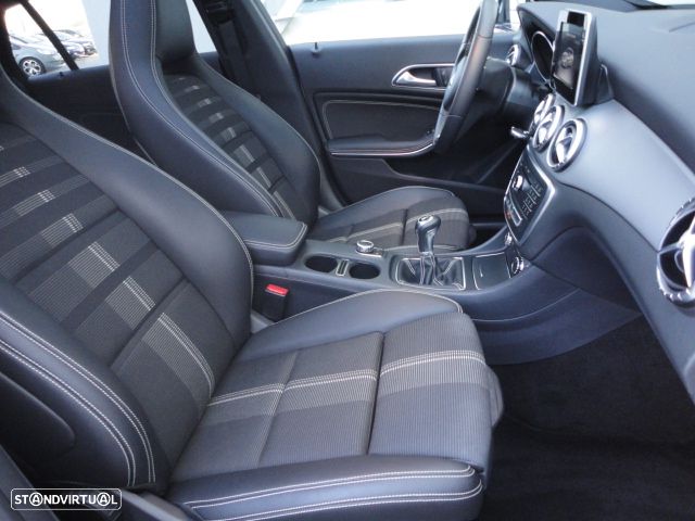 Mercedes-Benz CLA 180 d Shooting Brake Urban - 15