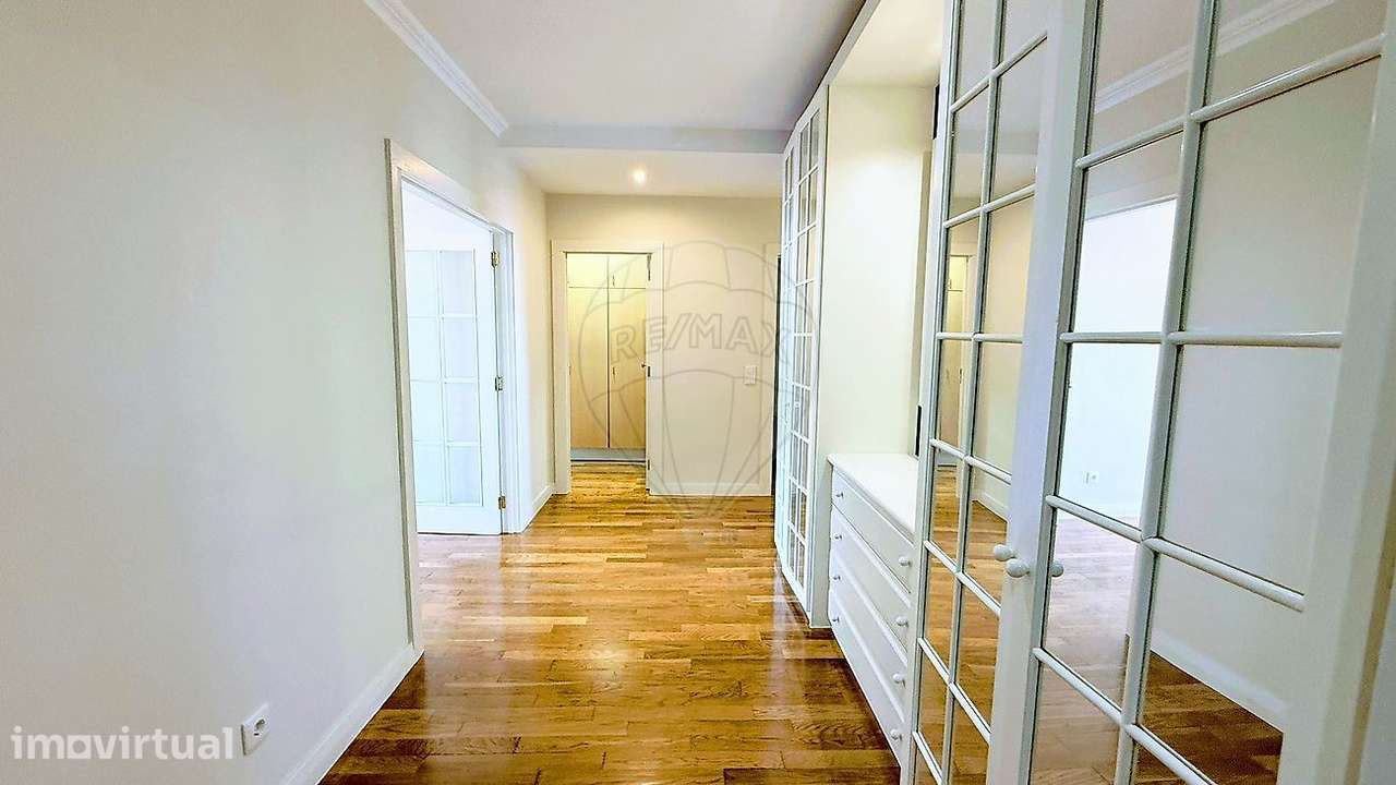 Apartamento T4 para arrendamento - Grande imagem: 2/26