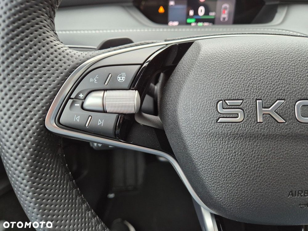 Skoda Elroq 60 63kWh Sportline - 36