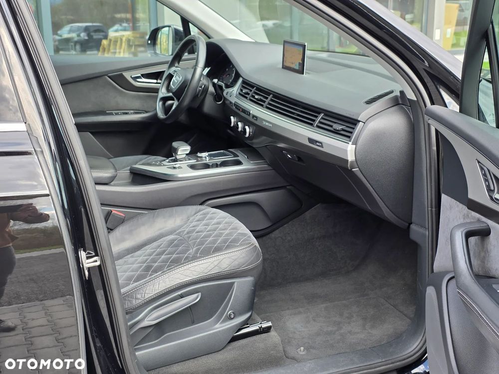 Audi Q7 3.0 TDI ultra Quattro Tiptr - 9