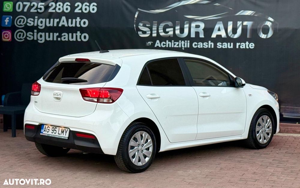 Kia Rio - 5
