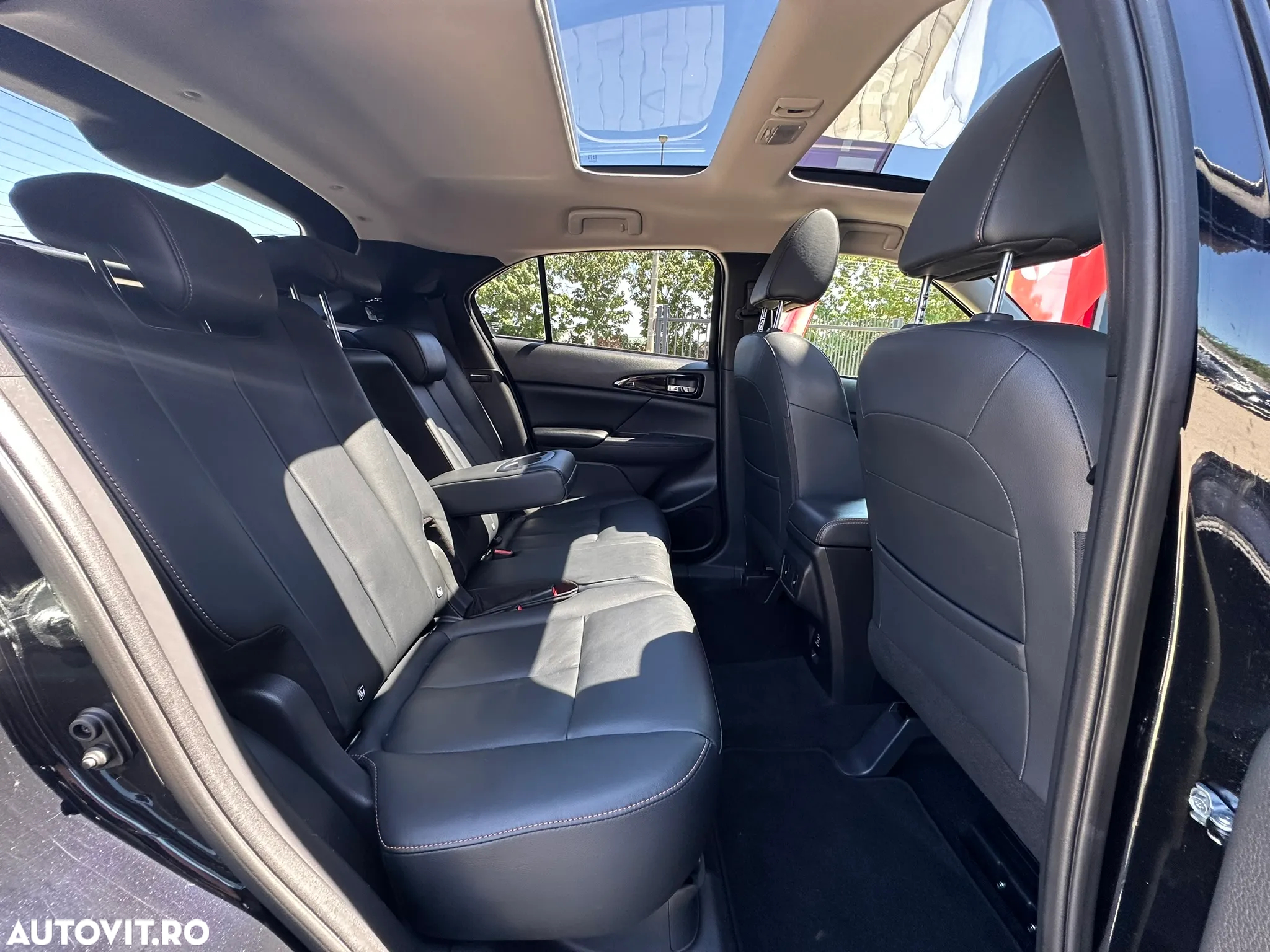 Mitsubishi Eclipse-Cross 1.5 T-MIVEC ClearTec CVT 2WD Diamant Edition Plus - 8