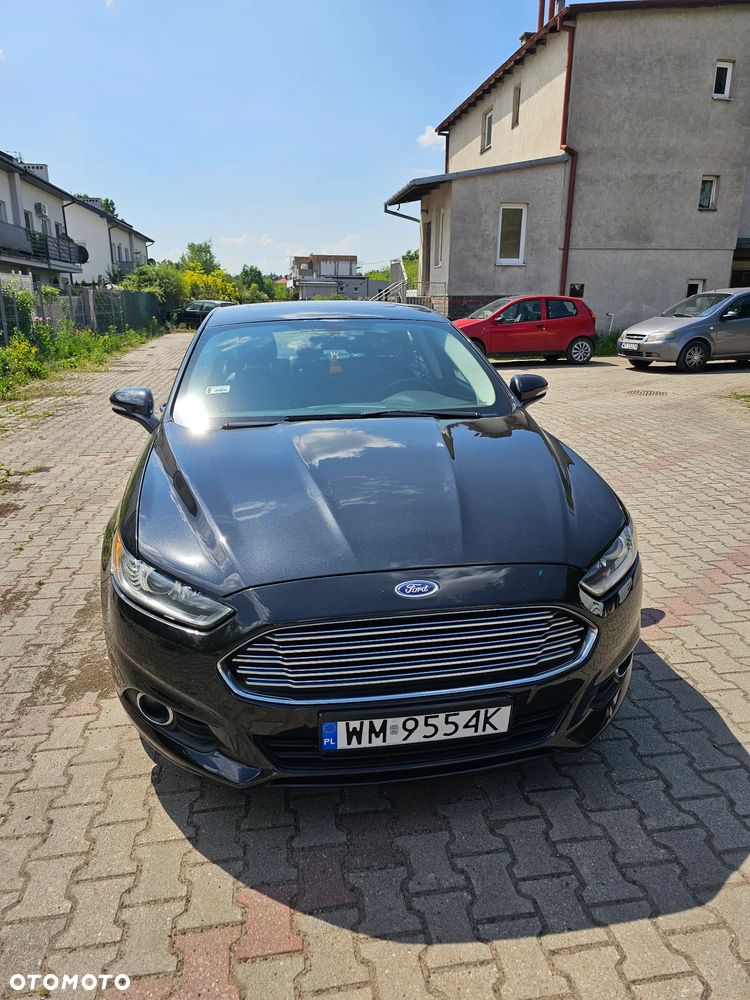 Ford Fusion - 2