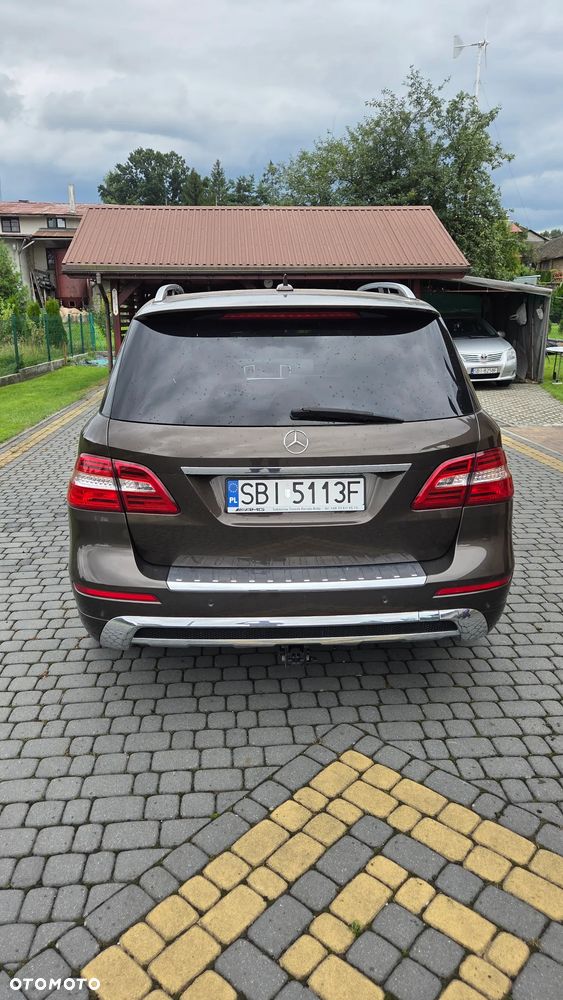 Mercedes-Benz ML 350 BlueTEC 4-Matic - 6