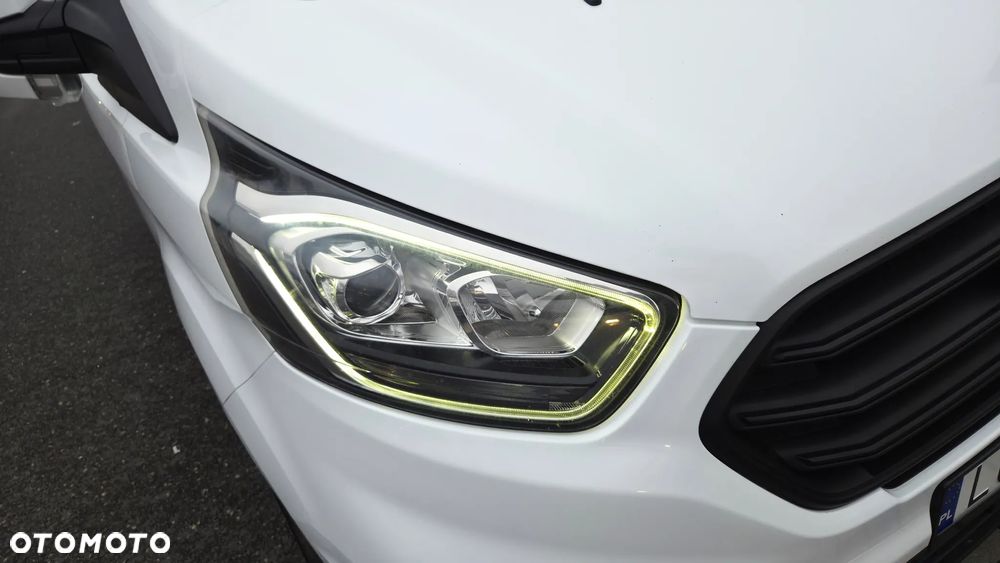 Ford Transit Custom - 24