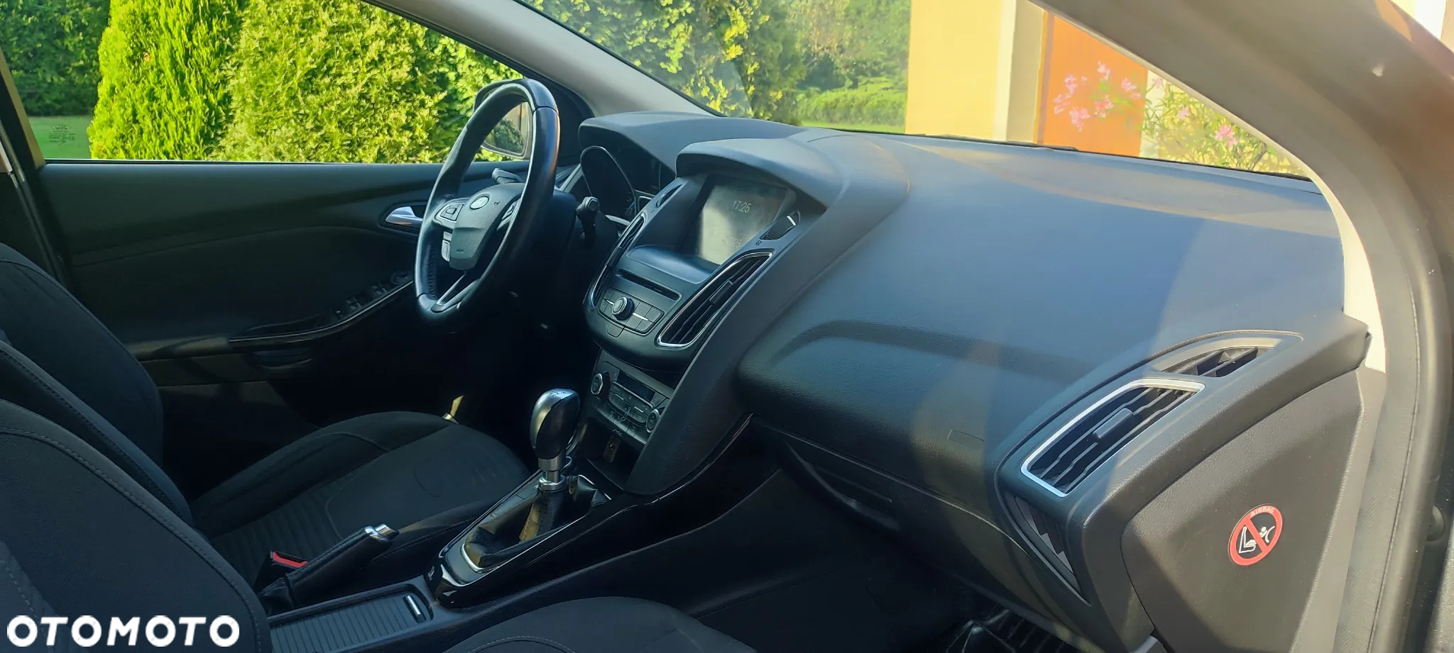 Ford Focus 1.5 EcoBoost Titanium ASS - 16