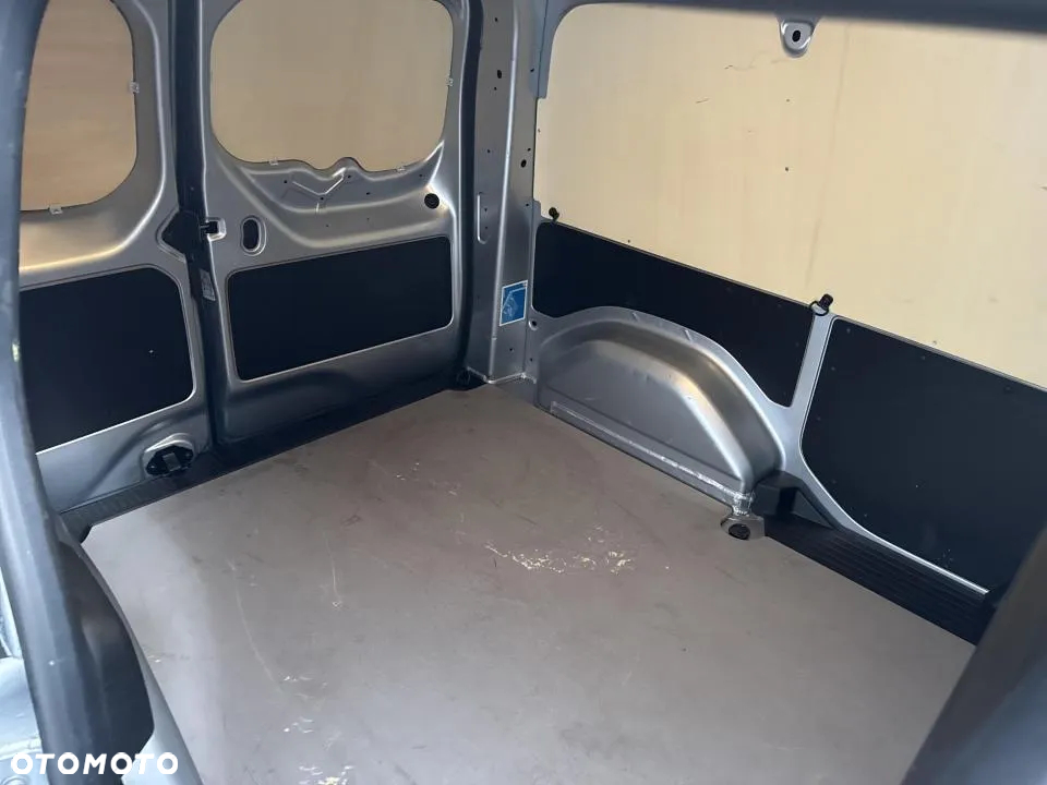 Mercedes-Benz Citan - 21