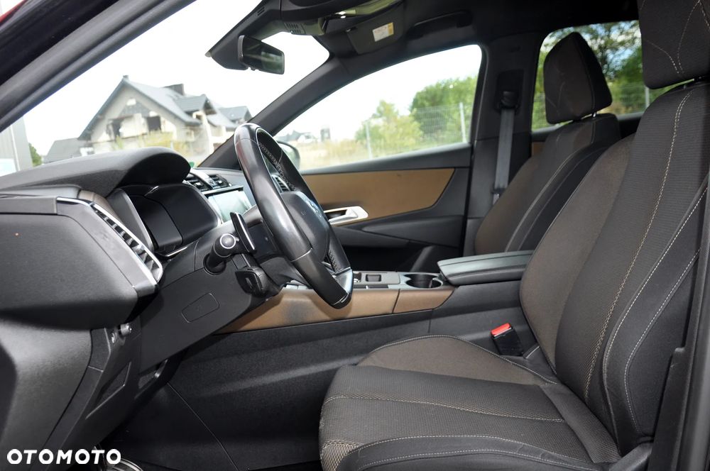 DS Automobiles DS 7 Crossback - 21