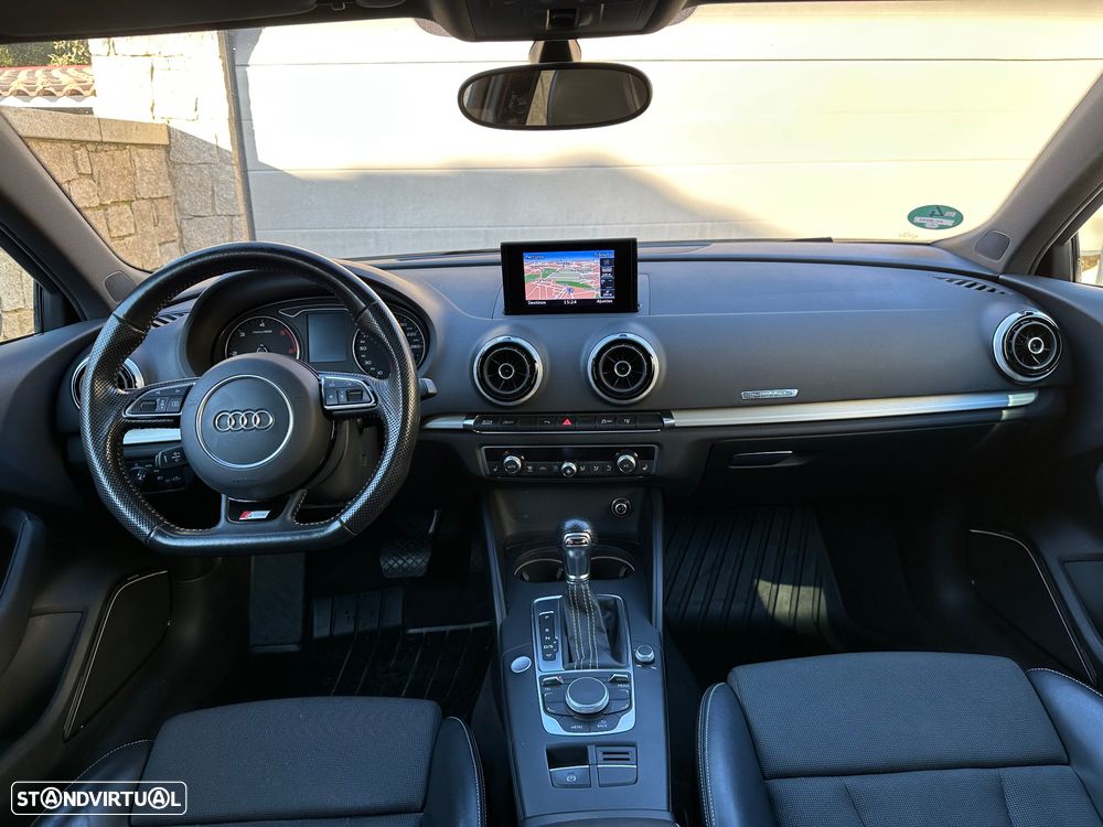 Audi A3 2.0 TDI (clean diesel) quattro S tronic S line Sport Pack - 9