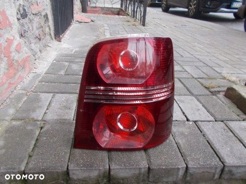 VW TOURAN I LIFT 06+ PRAWA TYLNA LAMPA ORYGINAŁ 1T0945096N - 1