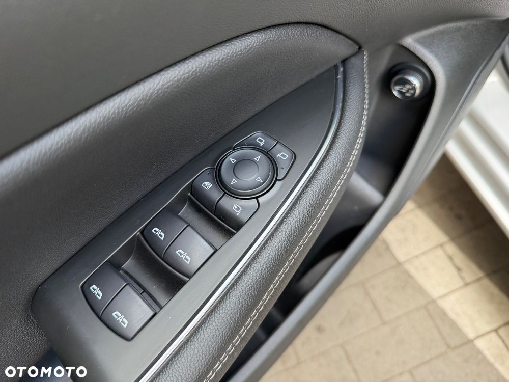 Opel Insignia 2.0 CDTI Business Elegance S&S - 16