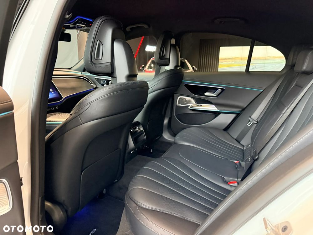 Mercedes-Benz Klasa E - 26