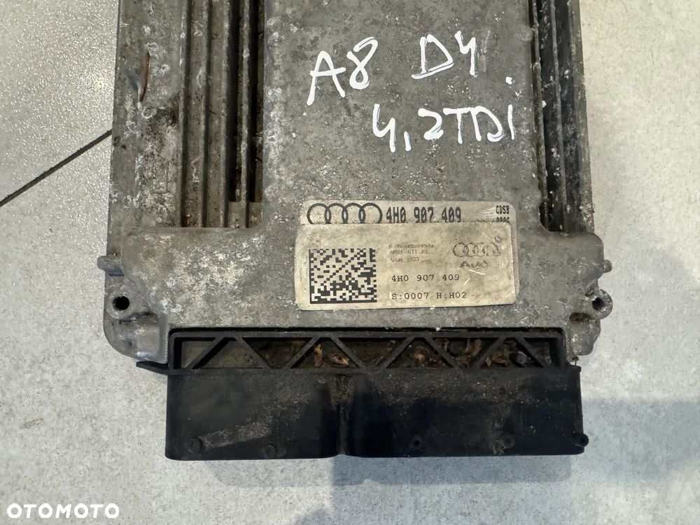 Audi A8 D4 4,2 TDI 12r- sterownik silnika 4H0907409 - 3