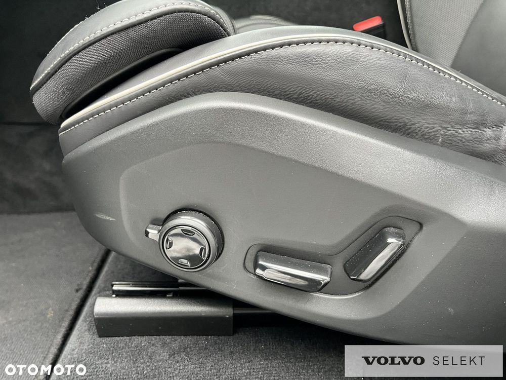 Volvo XC 60 - 12