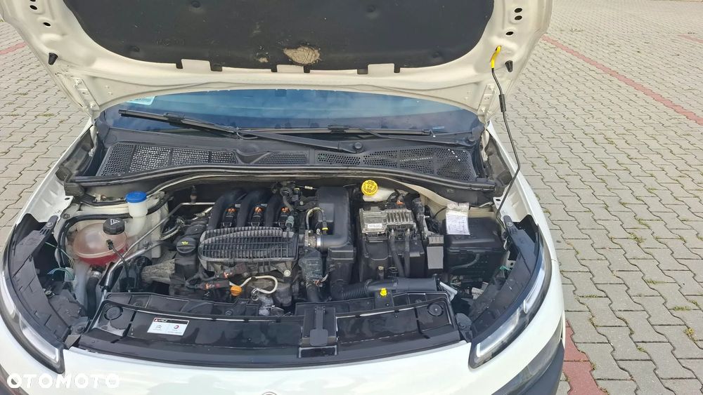 Citroen C4 Cactus 2014 photo 2