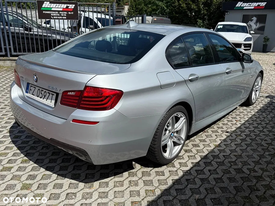 BMW Seria 5 528i xDrive - 6
