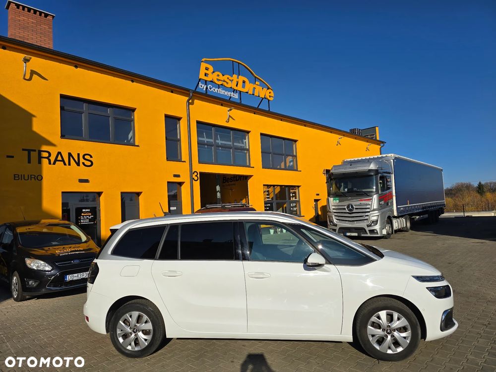 Citroën C4 SpaceTourer 1.2 PureTech Shine S&S - 11