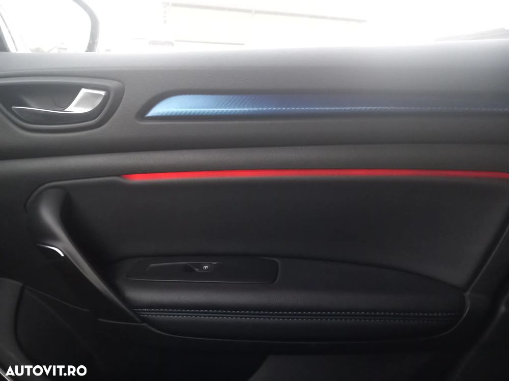 Renault Megane ENERGY dCi 110 EDC GT LINE - 17