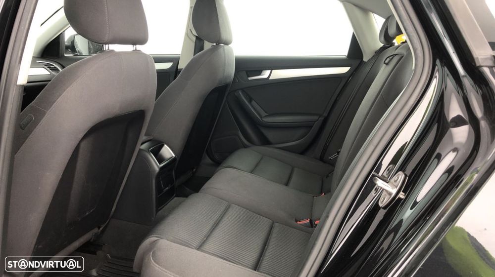 Audi A4 2.0 TDIe Exclusive - 6