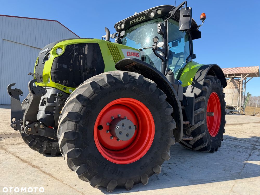 Claas AXION 870 - 3