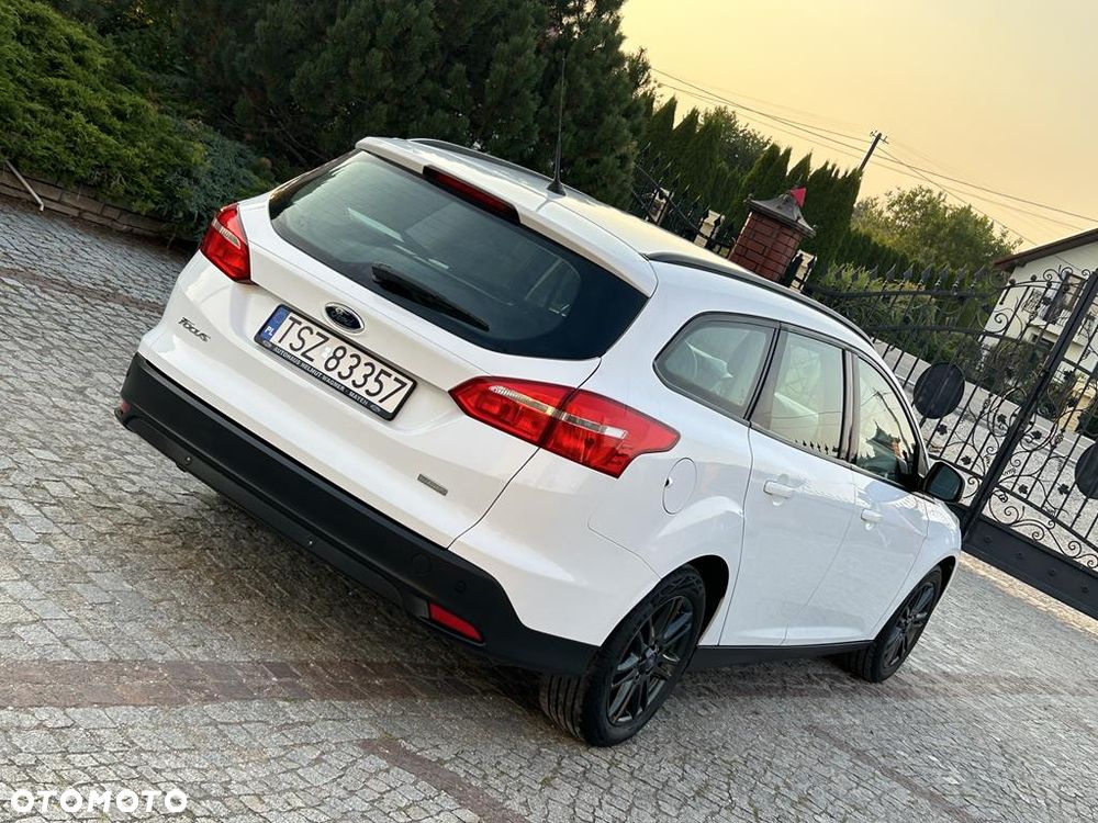 Ford Focus - 12
