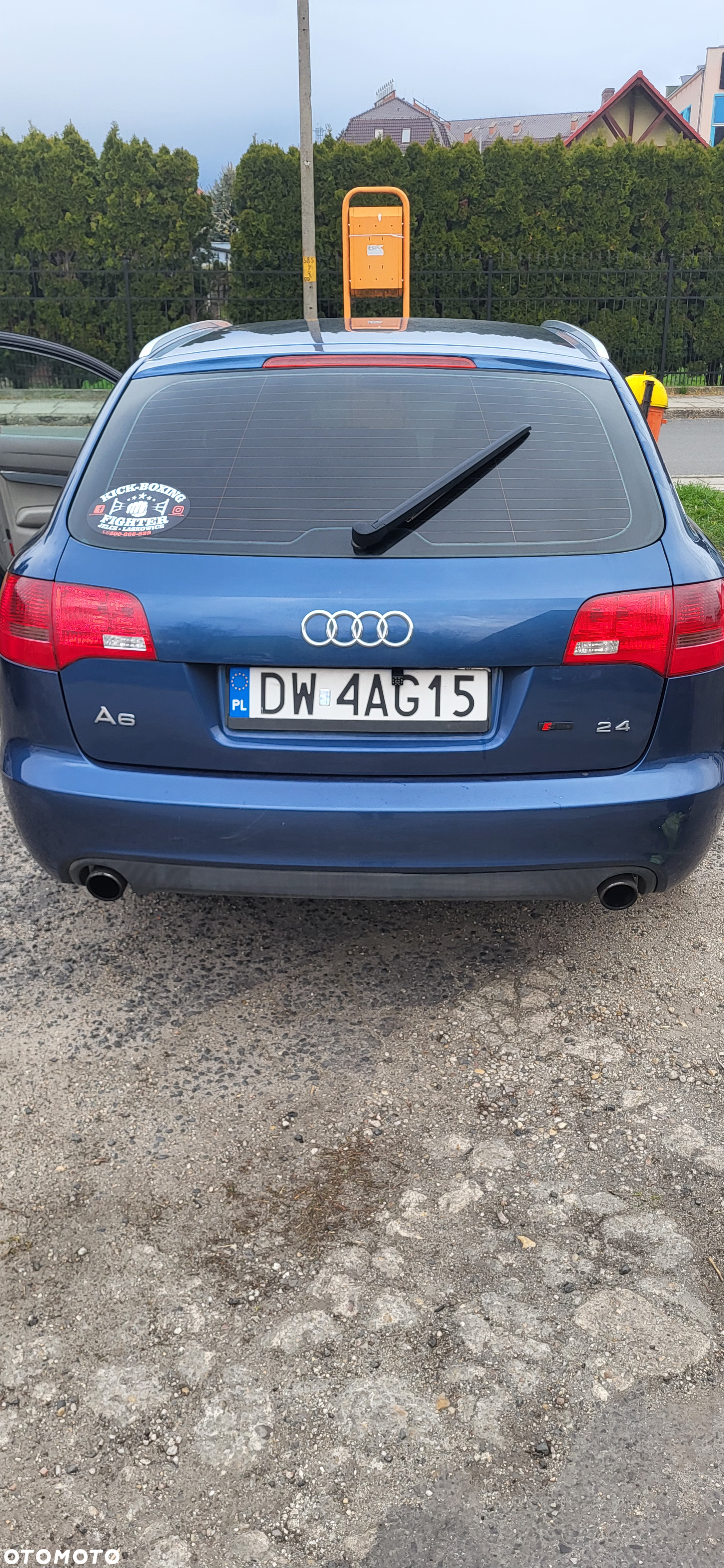 Audi A6 2.4 - 3