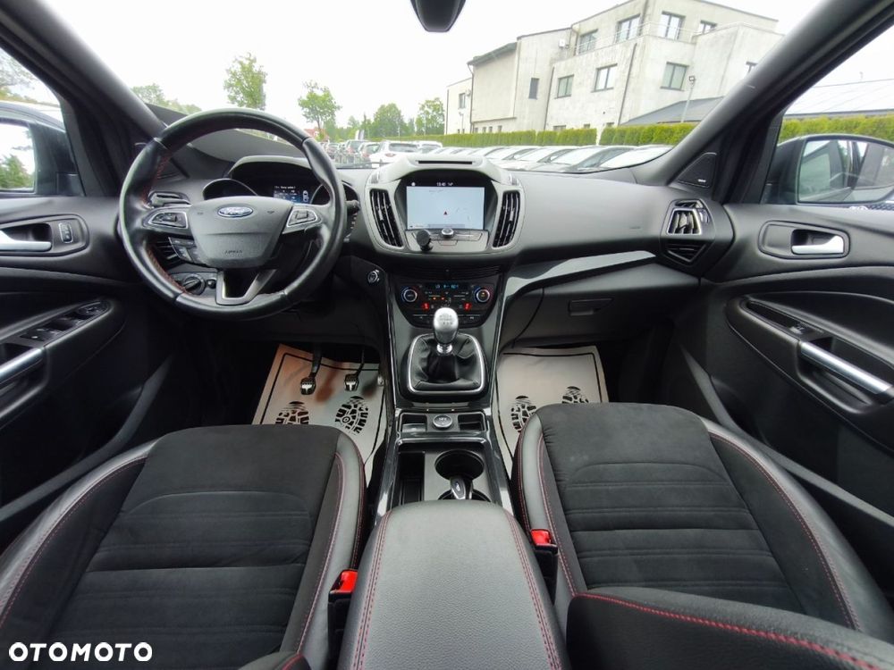 Ford Kuga - 8