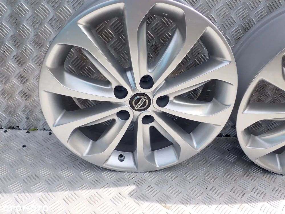 FELGI ALUMINIOWE NISSAN 5X114,3 6X18 ET 40 - 5