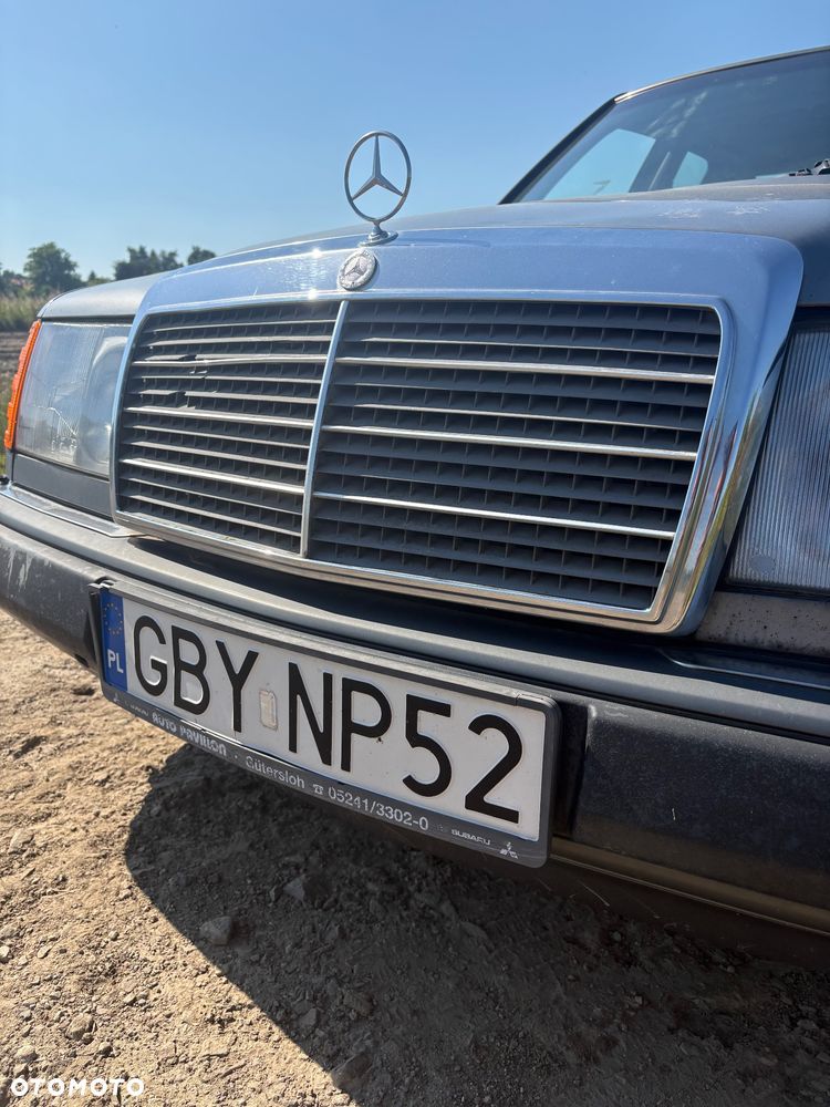 Mercedes-Benz W124 (1984-1993) - 8