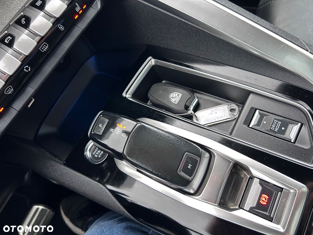 Peugeot 5008 1.5 BlueHDi GT S&S EAT8 - 30