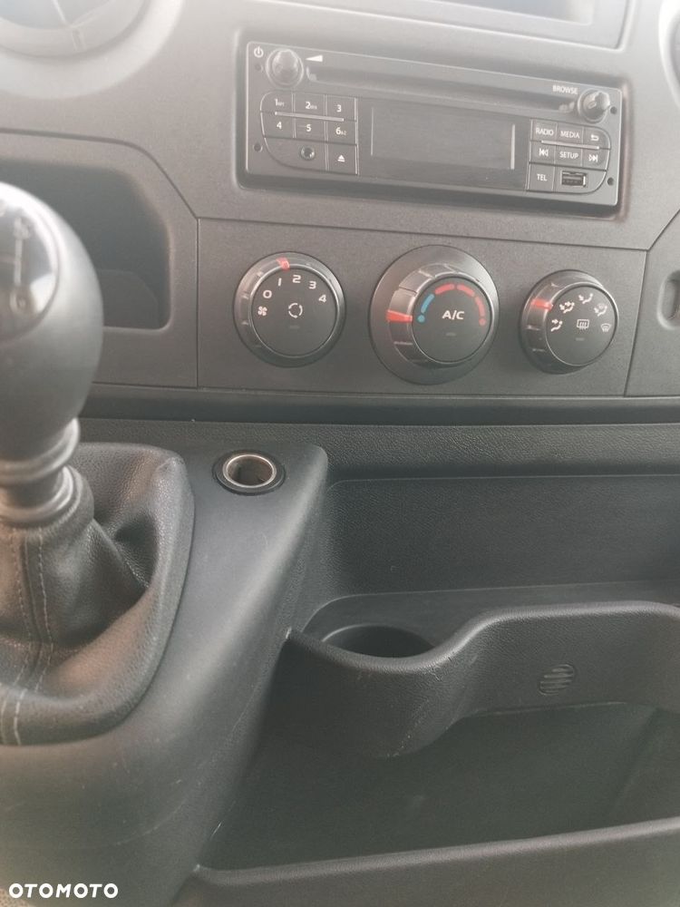 Renault Master - 11