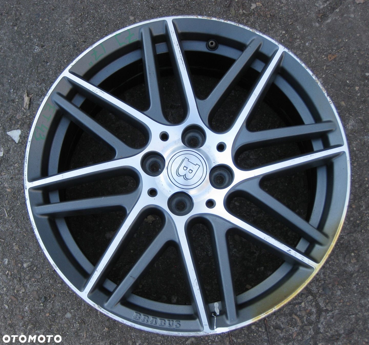 BRABUS FELGA ALUMINIOWA 7"x 17" ET43 4X100 403005930R - 1