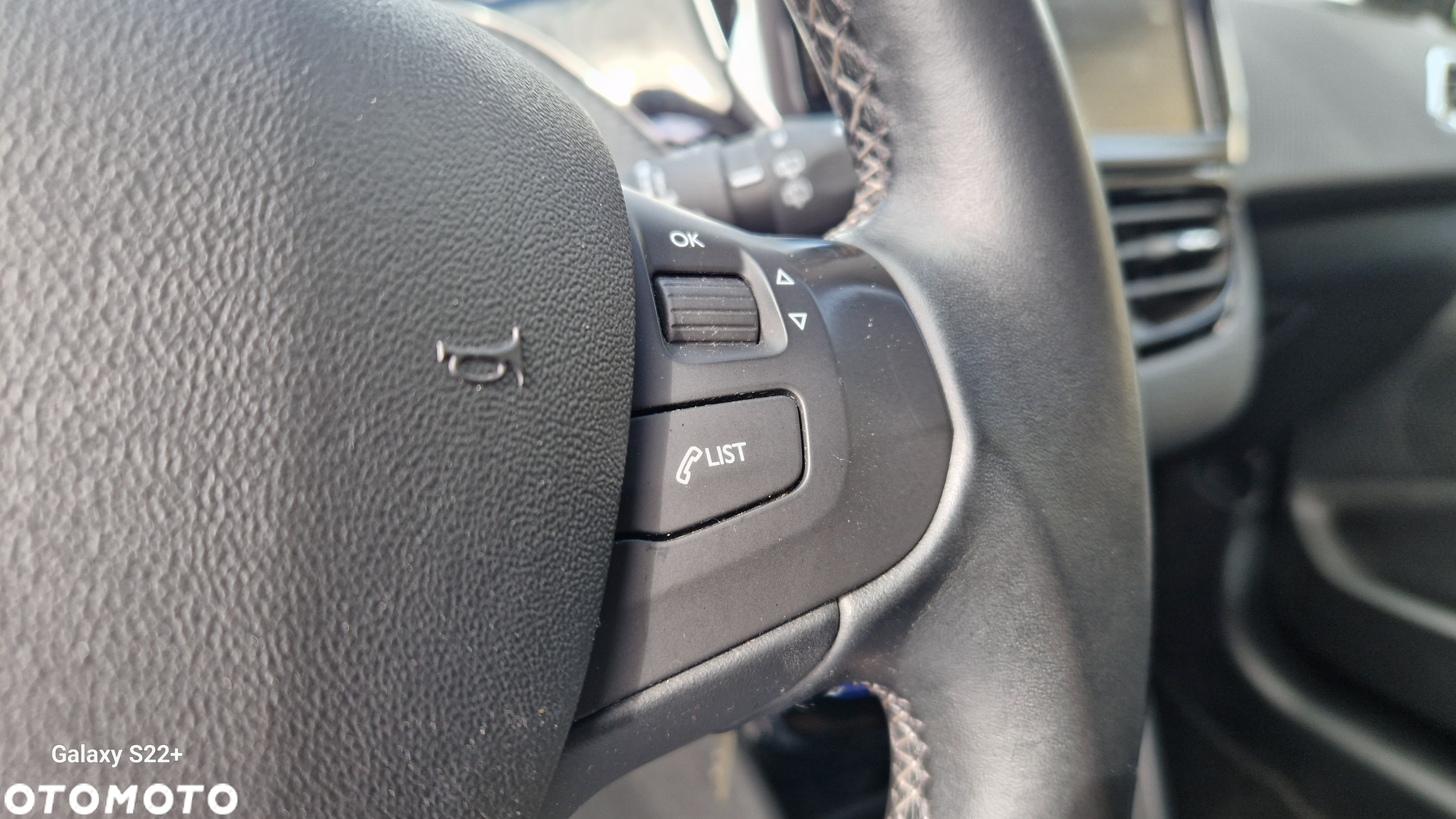 Peugeot 2008 PureTech 110 Stop&Start EAT6 Allure - 12