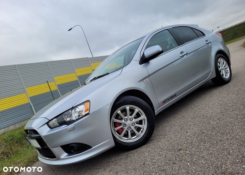 Mitsubishi Lancer - 21