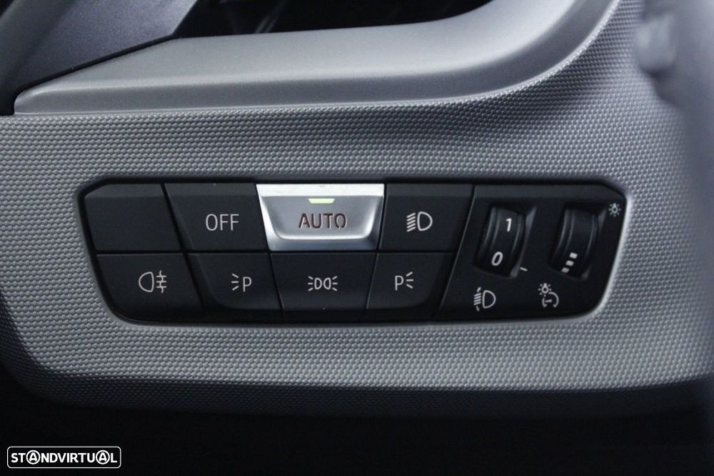 BMW 116 d Corporate Edition Auto - 28