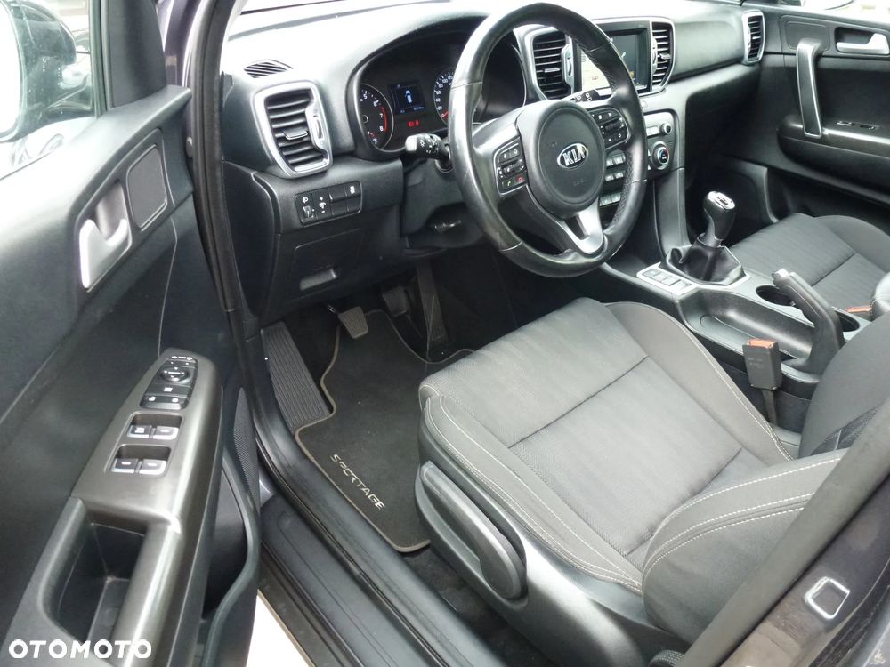 Kia Sportage 1.6 GDI 2WD Attract - 9